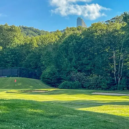 Cozy Condo Less Than Half Mi To Sugar Mountain Resort